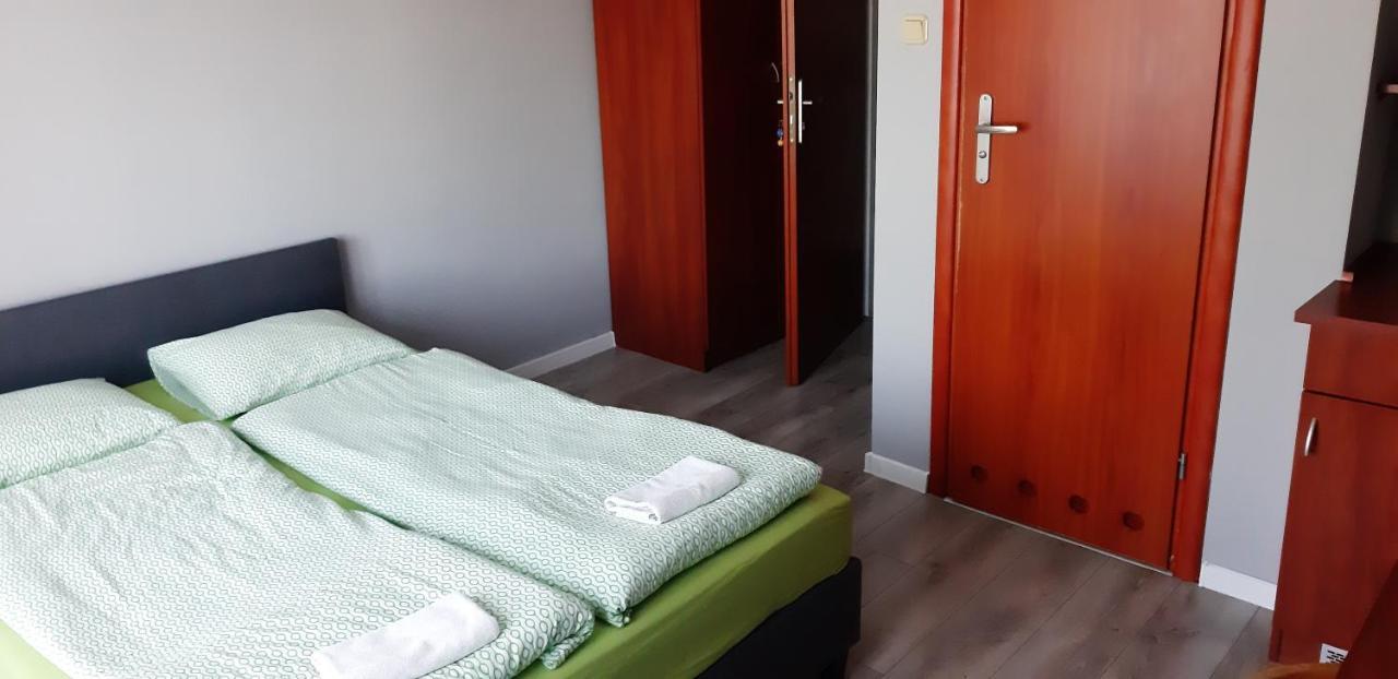 Stelmaszczyka Apartment & Rooms ヤスタルニャ エクステリア 写真